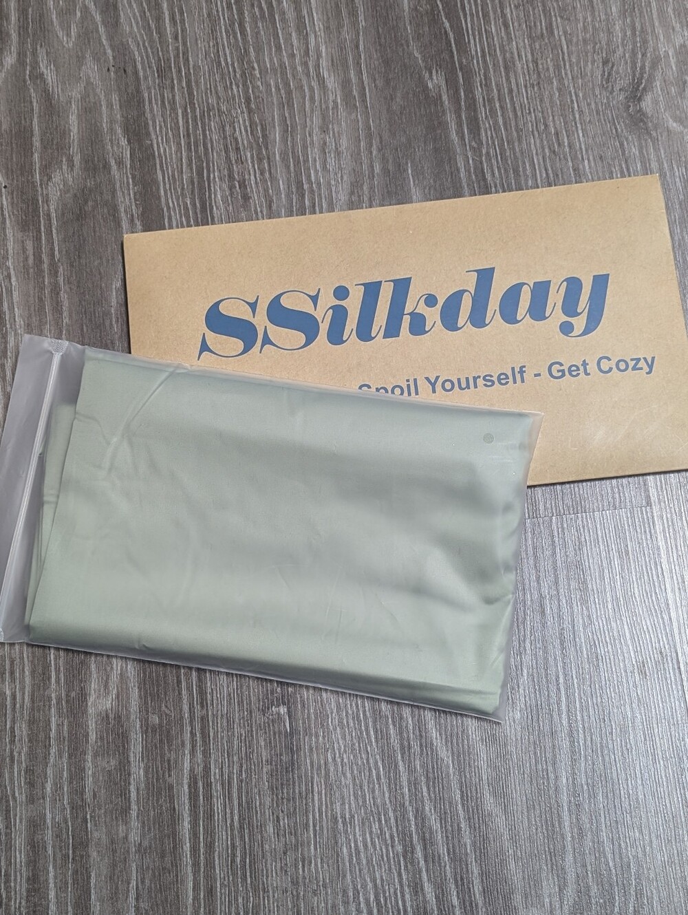 SILKDAY | 100% mulberry silk king pillowcase